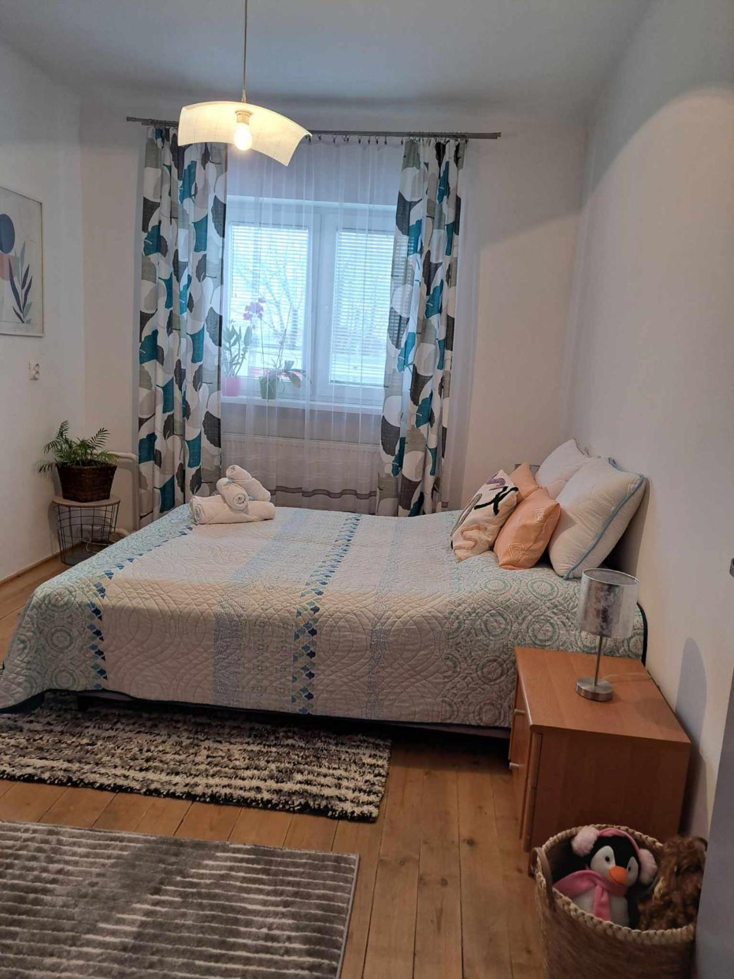 Cozy Town Center Retreat Apartment Komárno Exterior photo